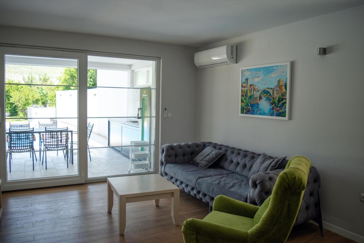 מוסטר Villa Aqua מראה חיצוני תמונה
