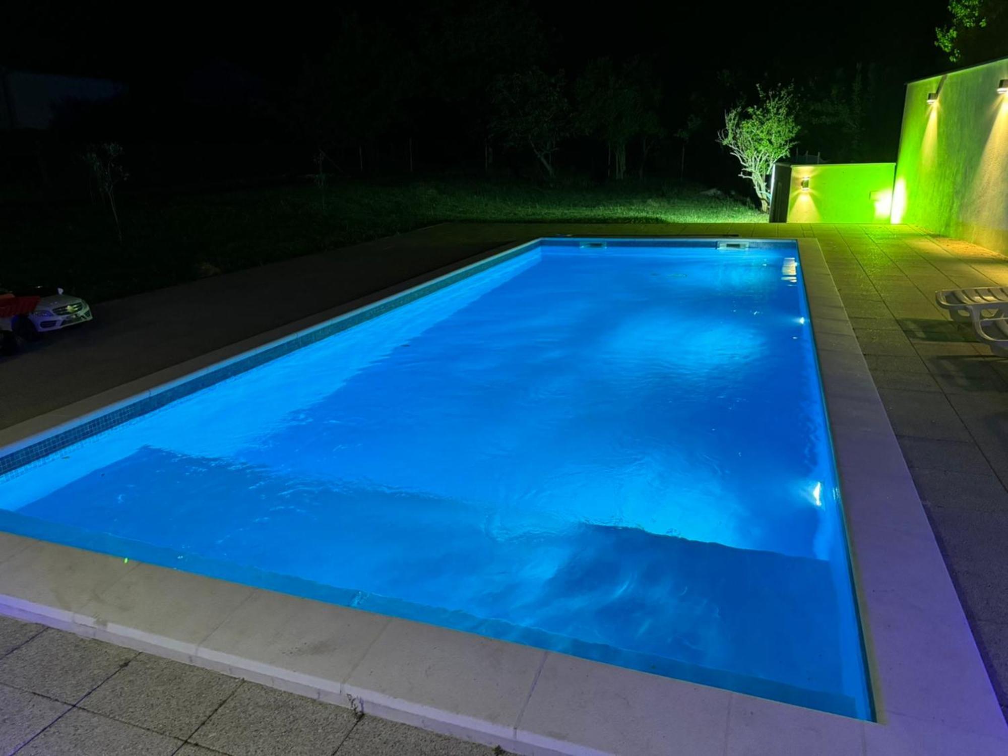 מוסטר Villa Aqua מראה חיצוני תמונה